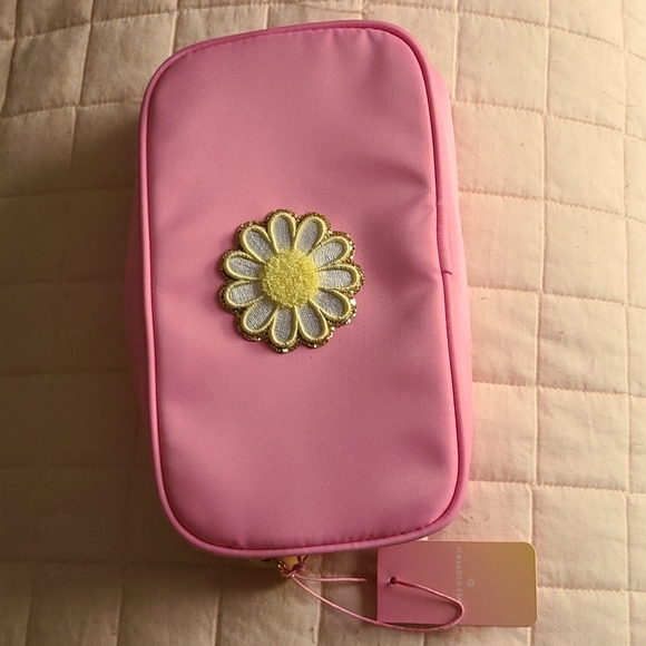 Stoney Clover Lane Handbags - Stoney clover target pink pouch with daisy patch